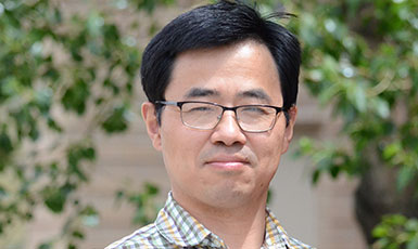 head photo of a man