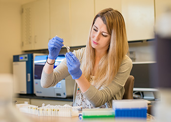 UW student working in a lab